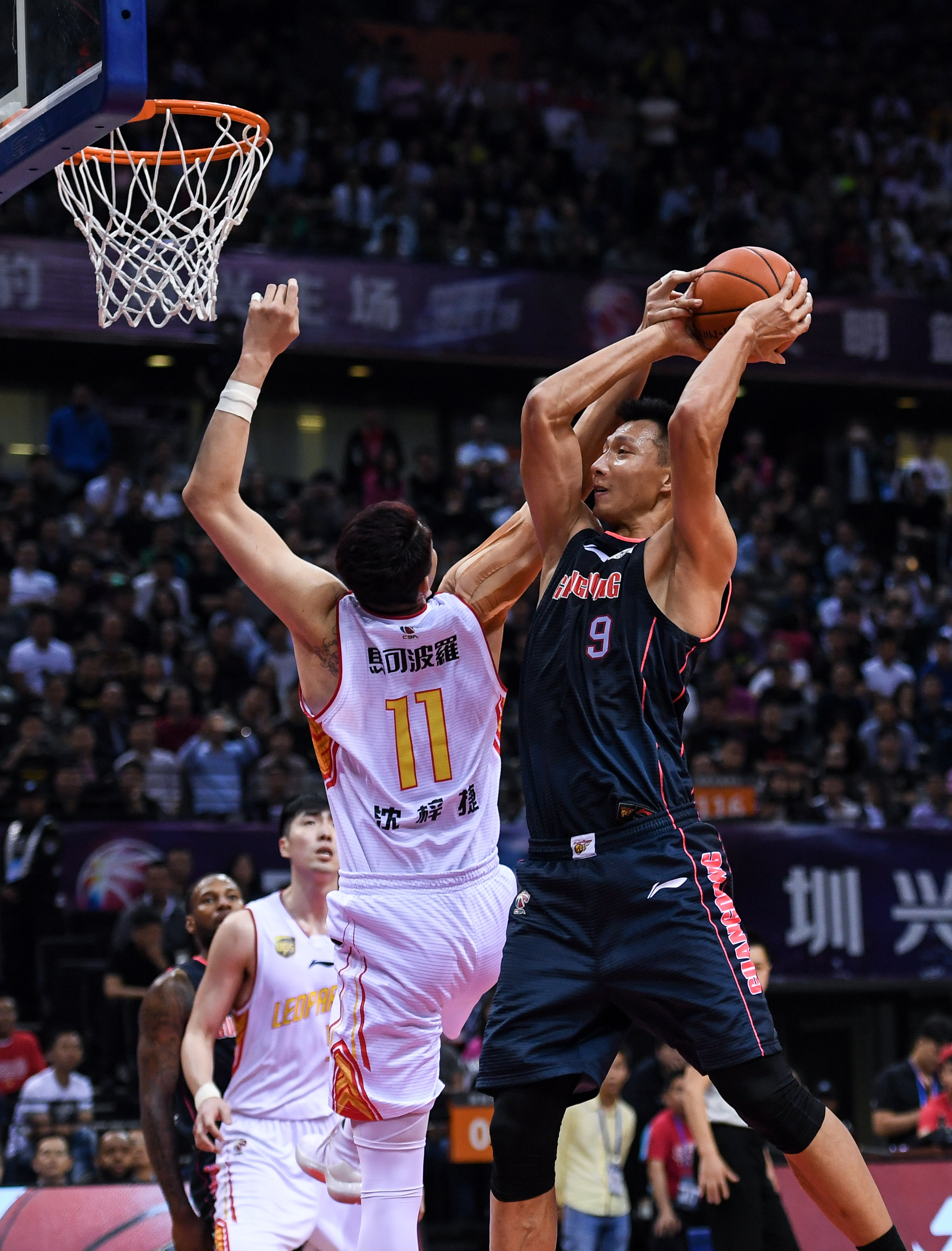 他就在深圳 他就在深圳