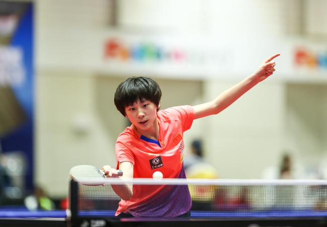 出色的脚下 出色的脚下