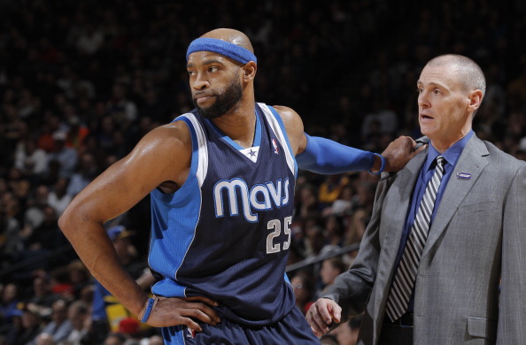 积分榜：海港泰山申花津门虎7分 浙江西海岸国安5分 亚泰三镇0分.