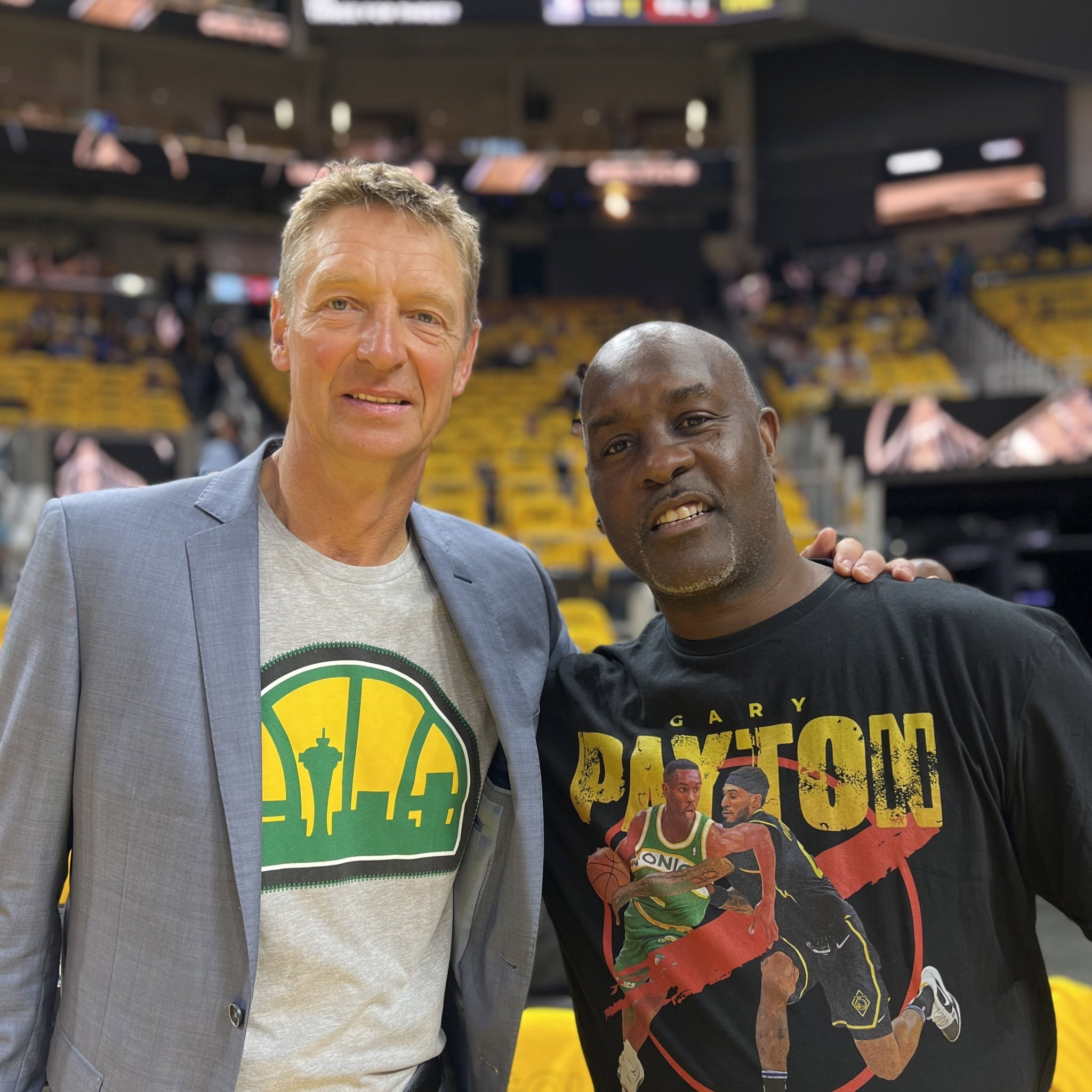 尤其是来自 尤其是来自