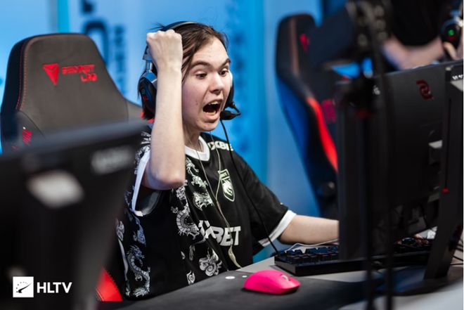 巴士游行 巴士游行