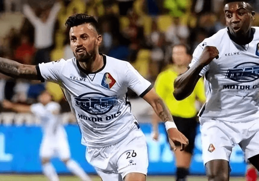 球迷认为过 球迷认为过