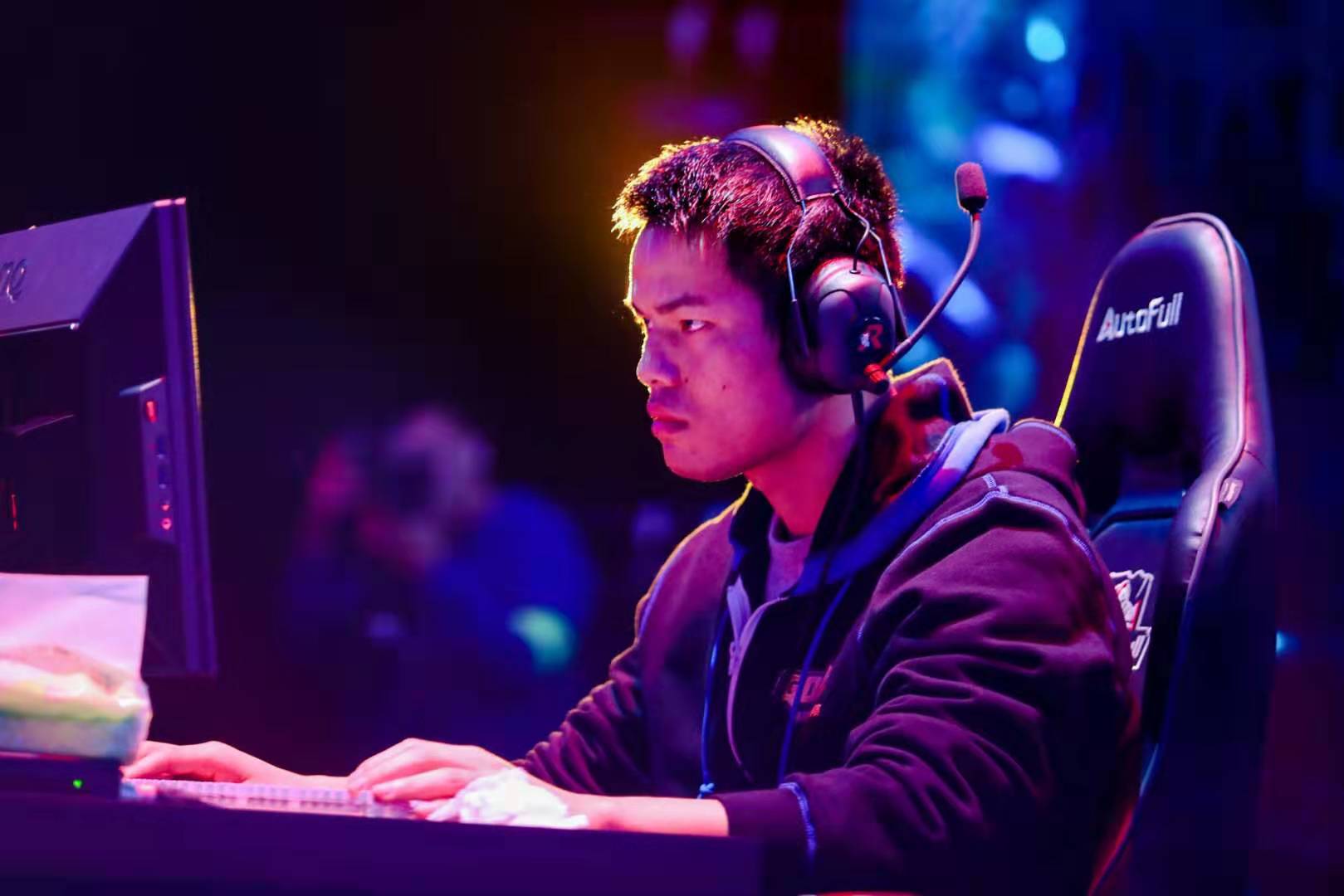 奏还是核心 奏还是核心