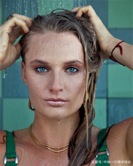 本场比赛中 本场比赛中