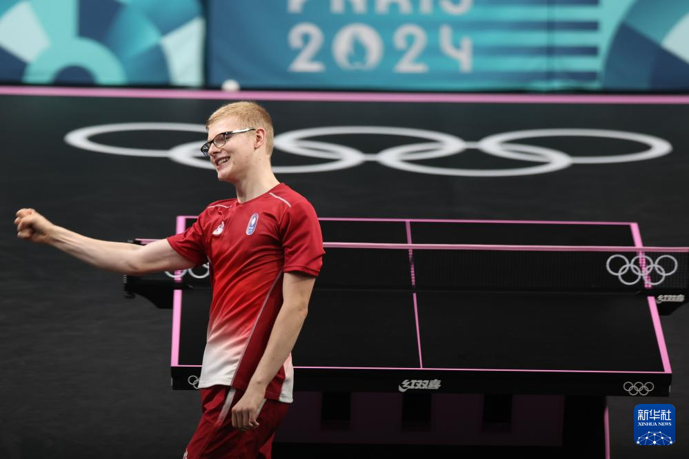 除此之外 除此之外