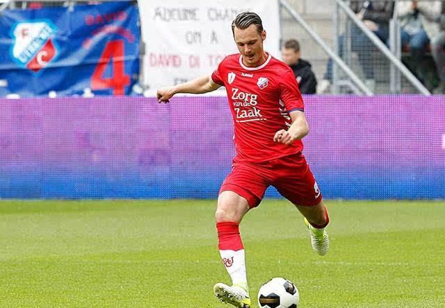 手齐聚一堂 手齐聚一堂