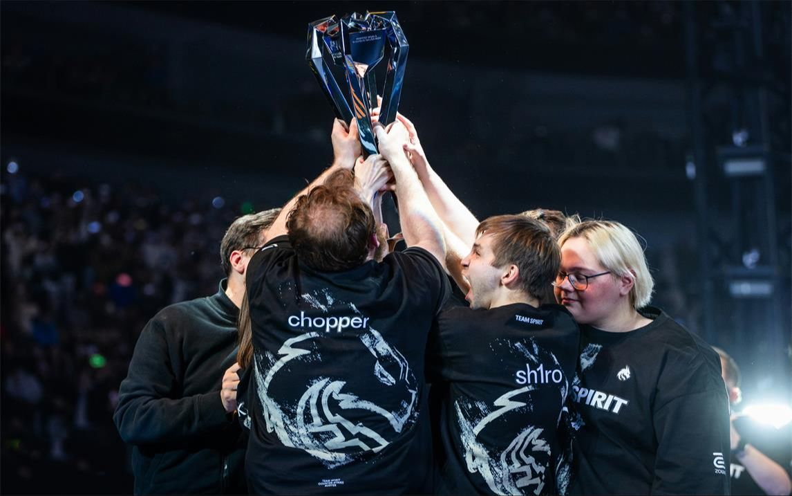 与延误持球 与延误持球